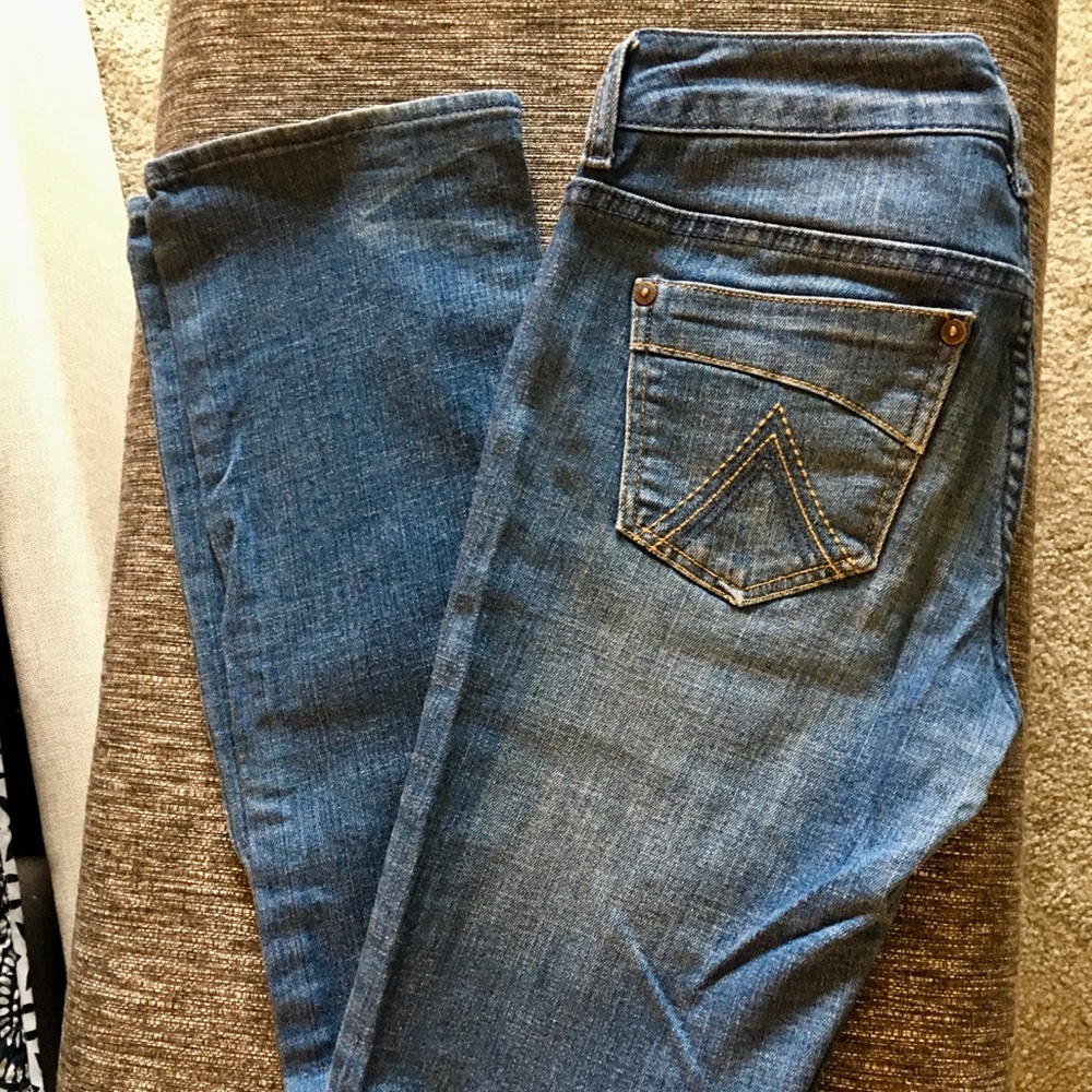 👖MAKE AN OFFER!!👖
